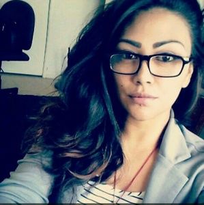 Meet your Posher, Fulisha